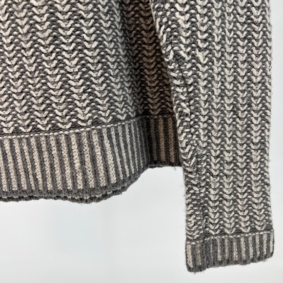 J Crew Textured‎ Chevron Pattern Sweater XL Gray White Crew Neck Long Sleeve - Picture 14 of 16